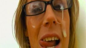 I Love Wearing Black Sperm Makeup!!!