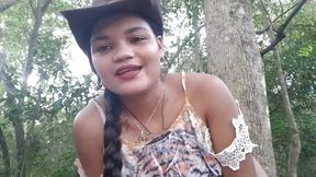 tigresa transando dando o cu no meio do mato