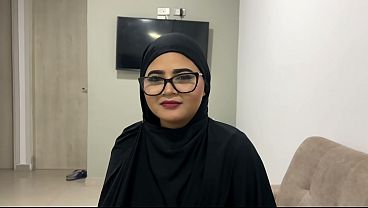 Muslim stepsister sucks and rides big cock for a taboo treat