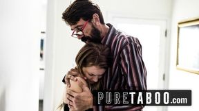 Pretty Steve Holmes and Riley Star at pussy licking action