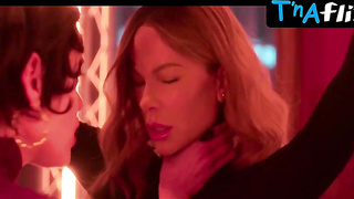 Mathilde Warnier Lesbo Vignette in Wildcat