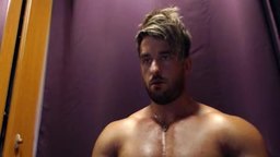 David Muscle Private Show