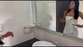 I give my stepsister a towel and we have sex in the shower&#x1F6BF;