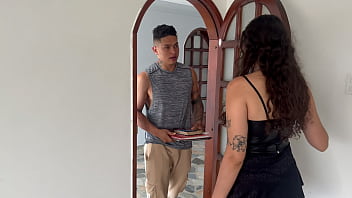 Latina gets hardcore fucked by her college roommate - NEEKOWOX
