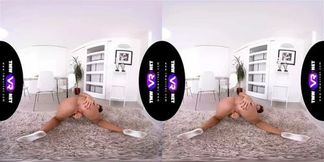 TmwVRnet com Morgan Rodriguez Cure for Boredom from a Hot Flexible Babe