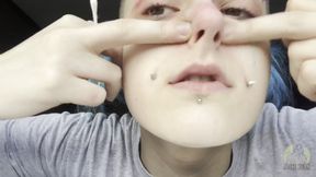 Sneezing the Clown off