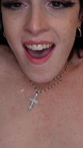 Sexy Trans Stepsister Jade Stone Needs Your Help Stretching Out