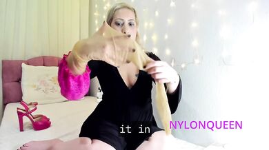 PENTİ LOVE YOURSELF JARTİYER ÇORABINI DENİYELİM..