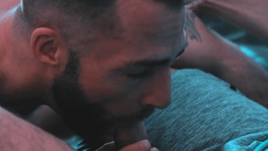 masqulin: Jeremy Can't Resist Raphael's VPL