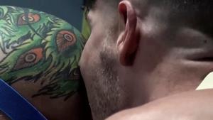 rawfuckboys: Formfitting Gear Drives Them Insanely Hard