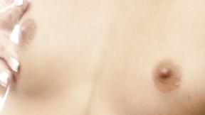 ”Charming brunette takes off her hot lingerie & masturbates avidly”