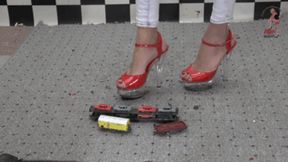 Train waggons under plateau Heels