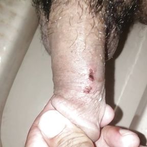 Morning squirt pissing my luro big cock