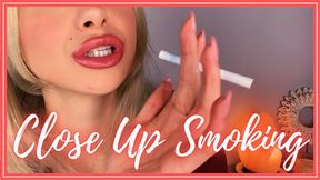 Close Up Smoking 720MP4
