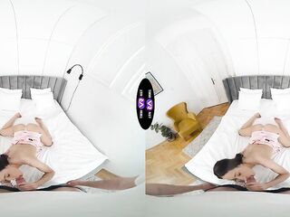 Striptease show that leads to a avid screw - TmwVRnet