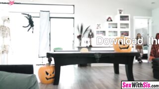 Teens In Costumes Share A Wild Threesome On Hallowe'enn