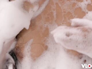 Masseuse Asia Vargas Pounded After Steamy Massage