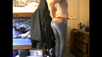 Teen crossdresser in tight jeans