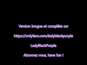 VOST engl - Cet inférieur chaste est nu dans la cuisine.