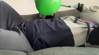 Masked latex twink breathplay with heavy breathing and big balloon control