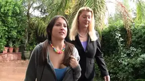 Morally wrong stepmom motivates stepdaughter to try new big things