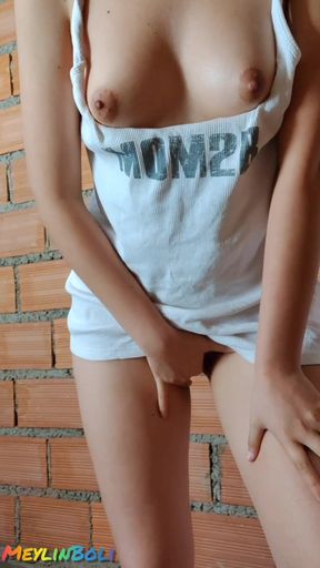 Mexican Morrita Sends Me Her Video Masturbating