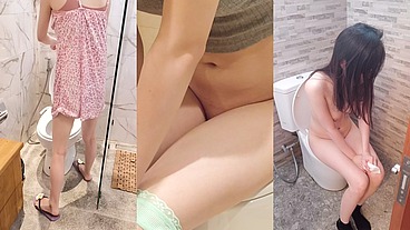 Pissing scene(Japanese slender girl)