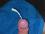 me masturbo en el baño de la oficina