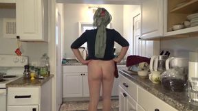 November housewife Serge Lusin.2025a