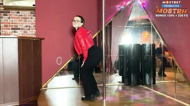 Prostitutes Did Not Come to the Sauna, Fucked Slutty Admin In Stockings