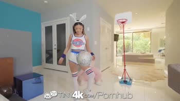 Lulu Chu's Petite Pleasure: A Big Cock, 60FPS Asian Compilation