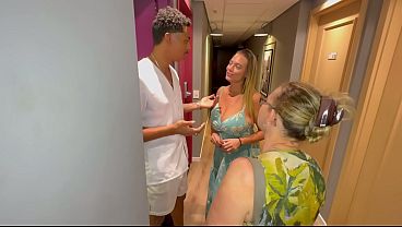 I gave step mom a massage, now she brought her married daughter to relax