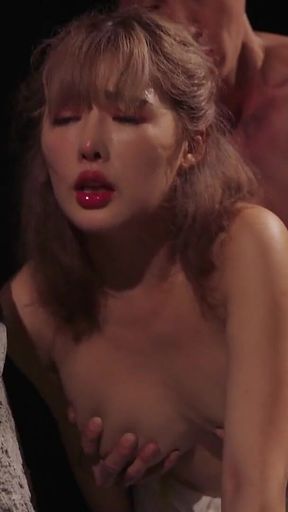 Interview Leads to Sexual Daydream for Li Nana