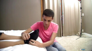 Masturbace, 69, masturbace, chlupatý, muž – fetiš film mladého teenagera Connera Bradleyho, jak se análně souloží