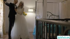 Blond tran lianna lawson tv pecker cocksucking and fucks friends pussy