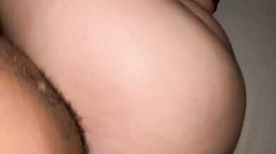 BBW amateur gushes all over my big dick while stepmom ignores TV in FP