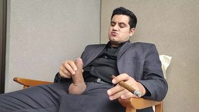 yuri gaucho - boss bick cock at handjob