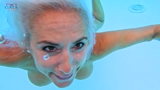 UNDERWATER BIG BOOBS MILF ANAL CREAMPIE