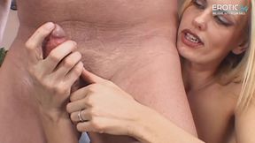 Hard strokes for wet blonde in full ride