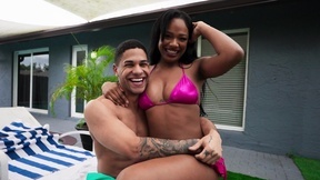 Dark-skinned nympho Brianna Moore gets boned outdoors