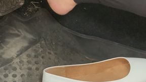 Cranking in white flats and barefeet