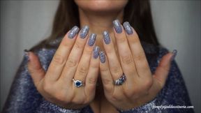 Shiny And Glittering Nails (720p HD)