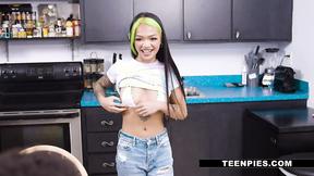”Tutor Puts monster cock into Eager Ebony Teen Paisley's Mouth”