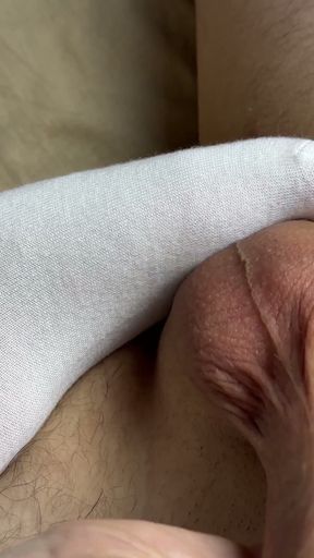 Foot sex with my girlfriend in white socks   Clip 1