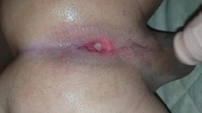 completo de mi mujer dandome con el dildo