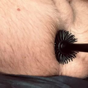 EASTERN HAIRY HOLE FUCKED BY TOLIET BRUSH