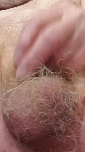 Tiny Dick Peeing and Cumming