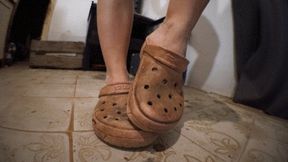 Be a giantess's doormat! : Lick the dirtiest Crocs slippers you've ever seen !