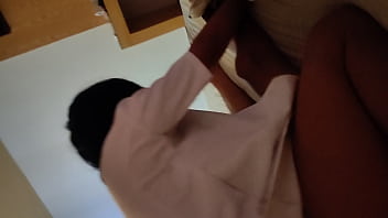 Enfermera flaquita da sentones a culona