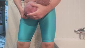 Freeballing in lycra sportswear